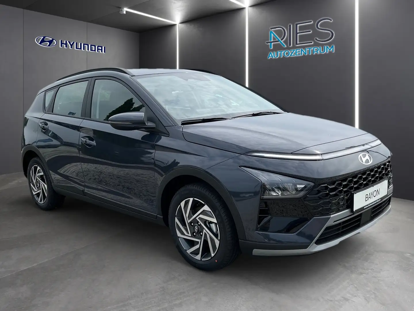Hyundai BAYON 1.0 T-GDI Trend KlimaA*LED*Navi*SHZ*Kam. Grigio - 2