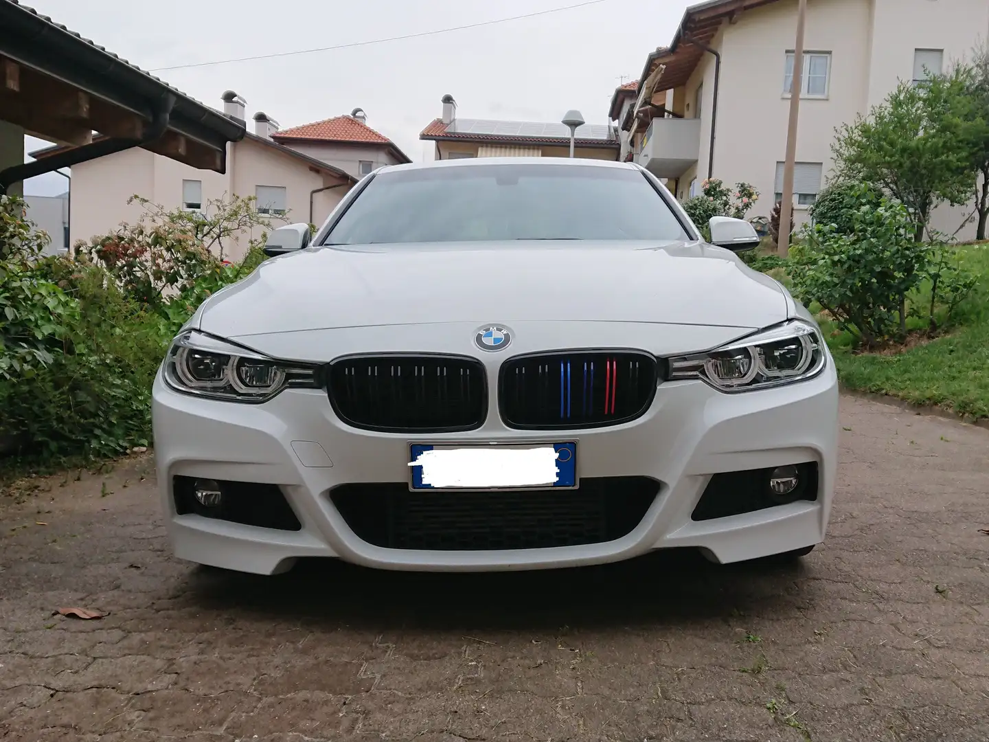 BMW 330 330dA Touring Msport Bianco - 1