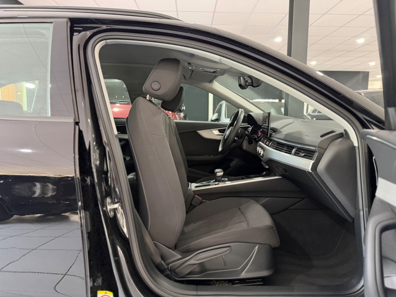 Audi A4 Avant 35 TDI*AUTOMATIK*LED*APS*MMI*KEYLESS — photo 13