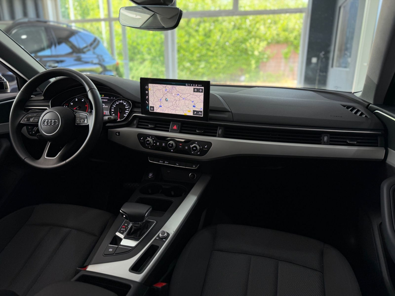 Audi A4 Avant 35 TDI*AUTOMATIK*LED*APS*MMI*KEYLESS — photo 14