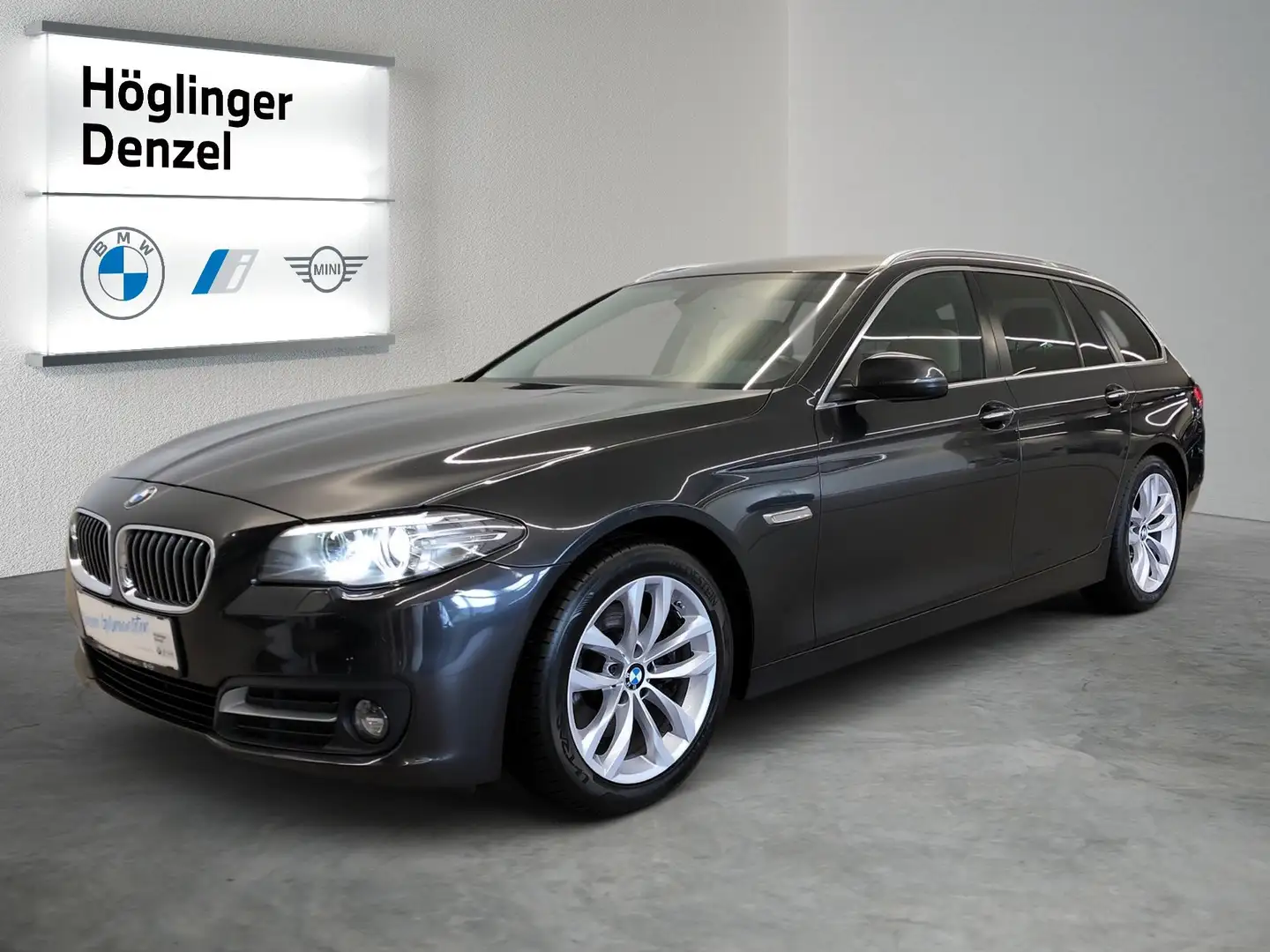 BMW 520 520d xDrive Grau - 2