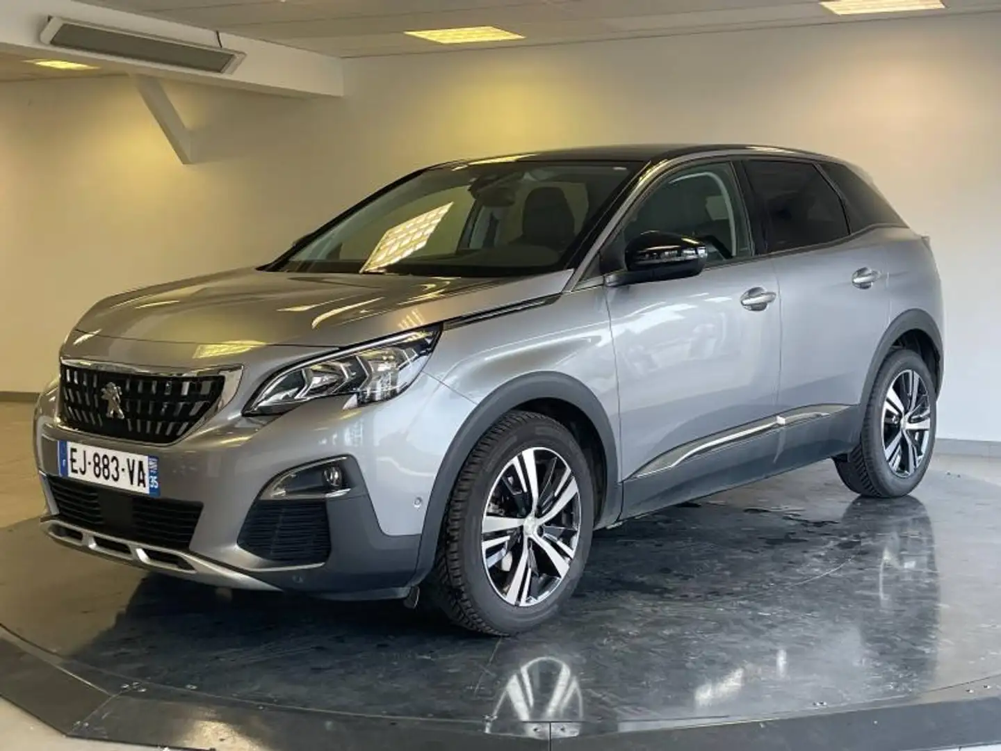 Peugeot 3008 1.2 ESSENCE 130ch Allure S\u0026S Gris - 1