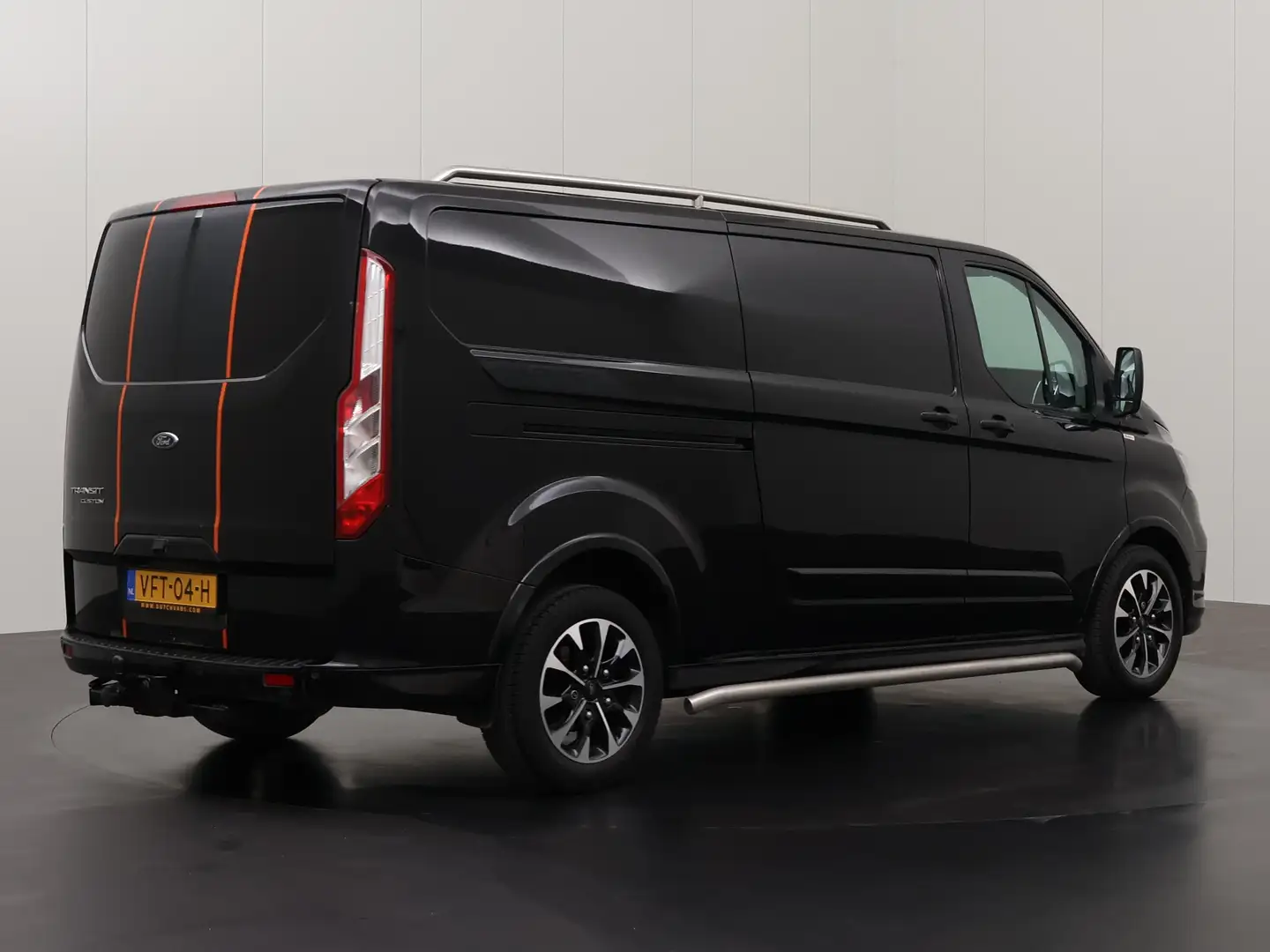 Ford Transit Custom 2.0TDCI 185PK Lang Sport Unlimited | Navigatie | C Noir - 2