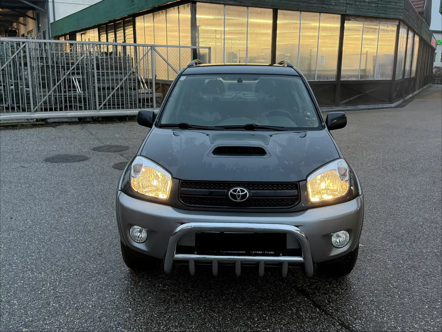 Toyota RAV 4 RAV4 2,0 D-4D 4WD - 2