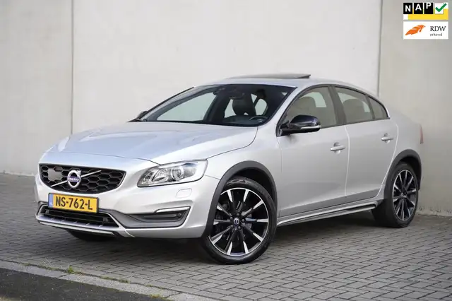 Volvo S60 Cross Country 2.0 D4 Nordic+, Leder, Automaat, NAP