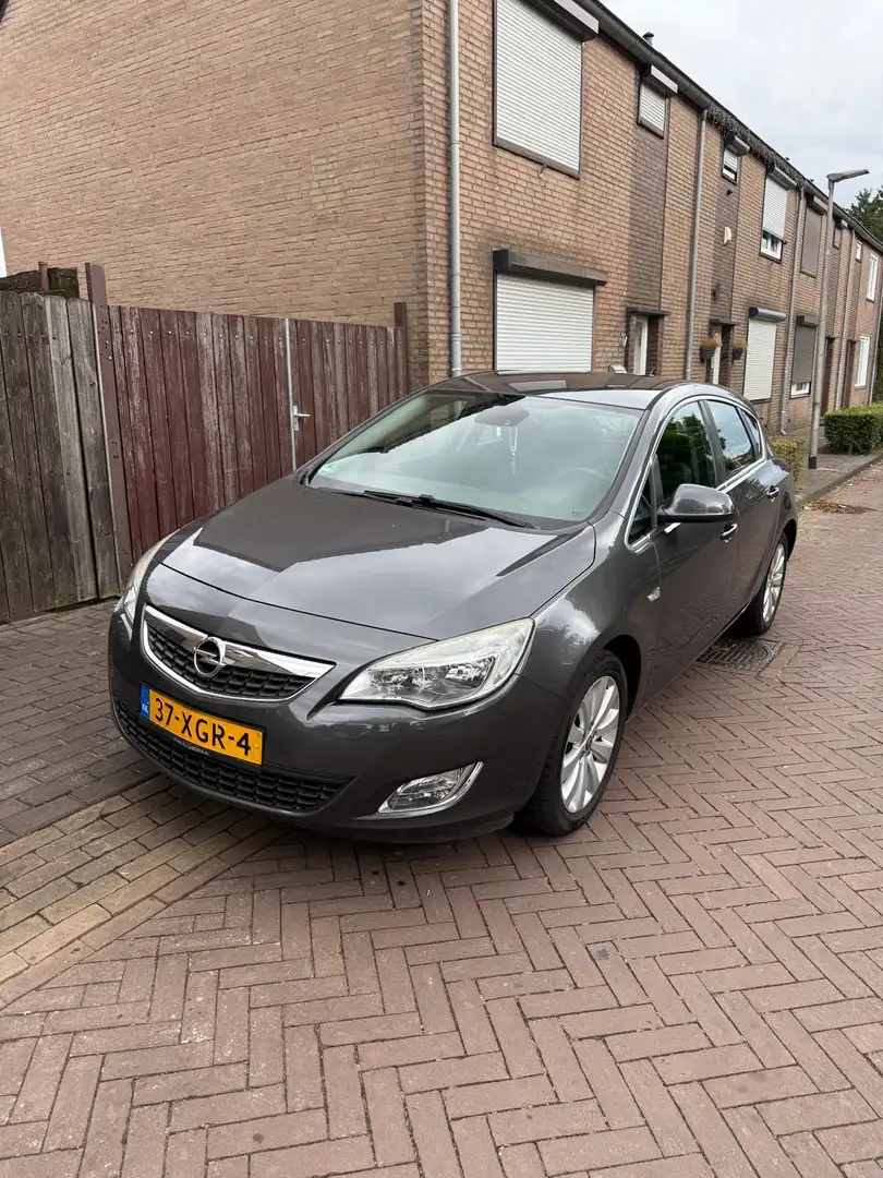 Opel Astra 1.4 astra met gps usb.. - 1