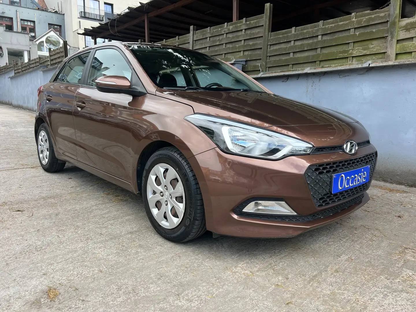 Hyundai i20 i20 1.2i Cool ( airco navi ect) Bronze - 1