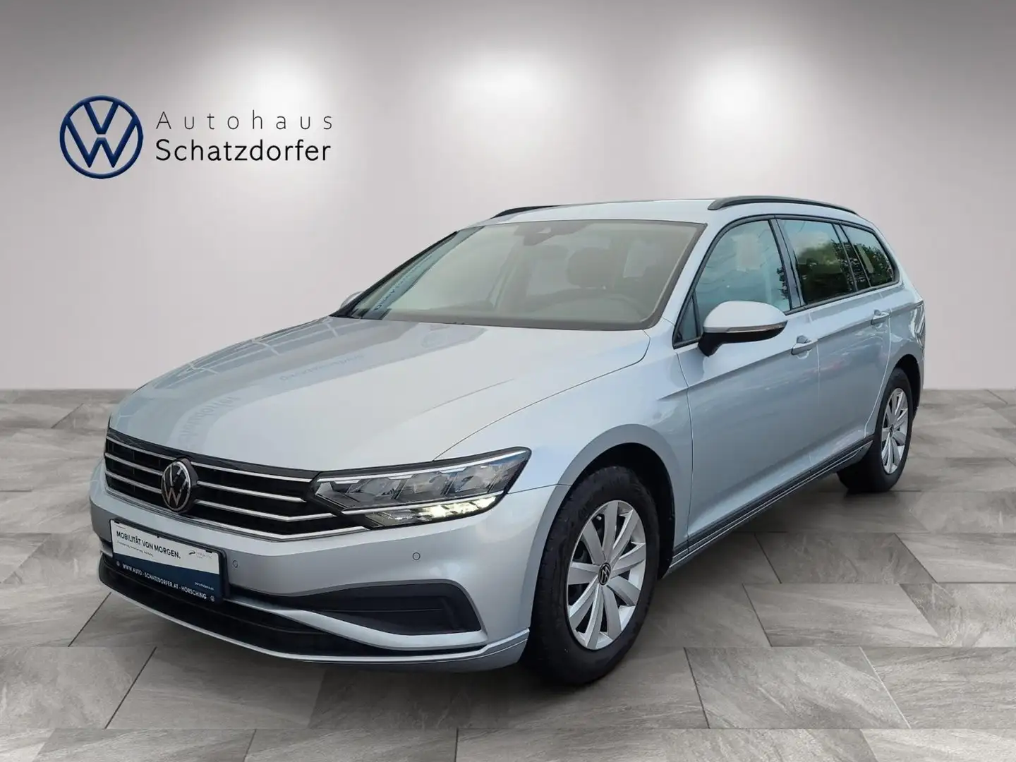 Volkswagen Passat Variant TDI SCR DSG Silber - 1