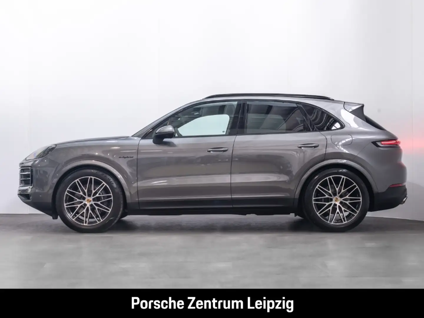 Porsche Cayenne E-Hybrid Sportabgas HeadUp Massage ACC Grau - 2