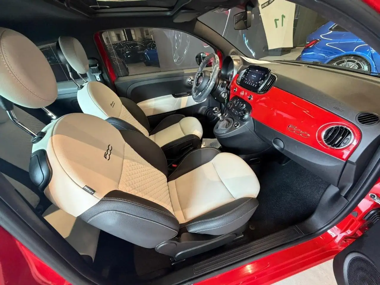 Fiat 500 1.0 Hybrid Dolcevita 13