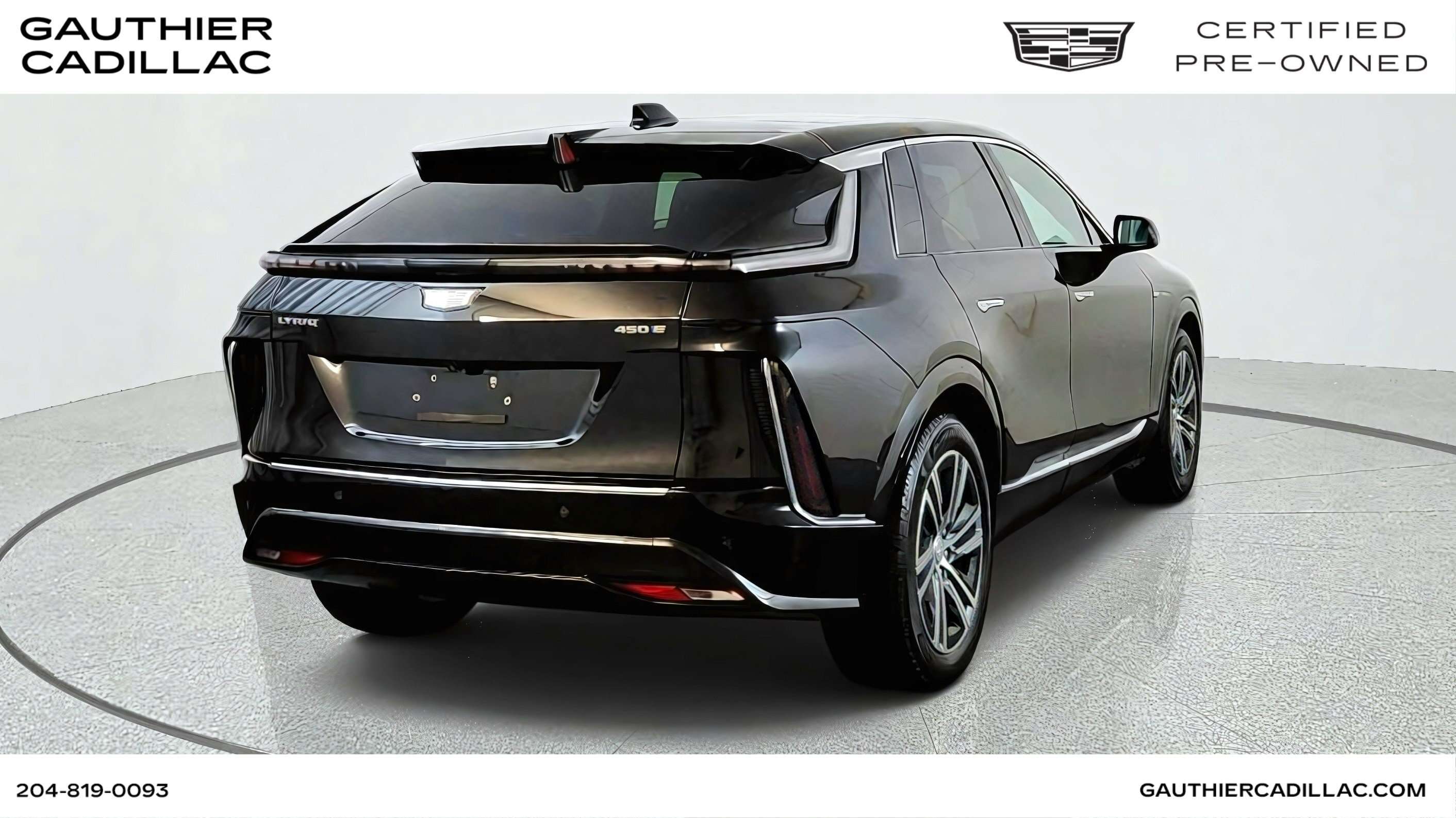 2024 Cadillac Lyriq Luxury — photo 1