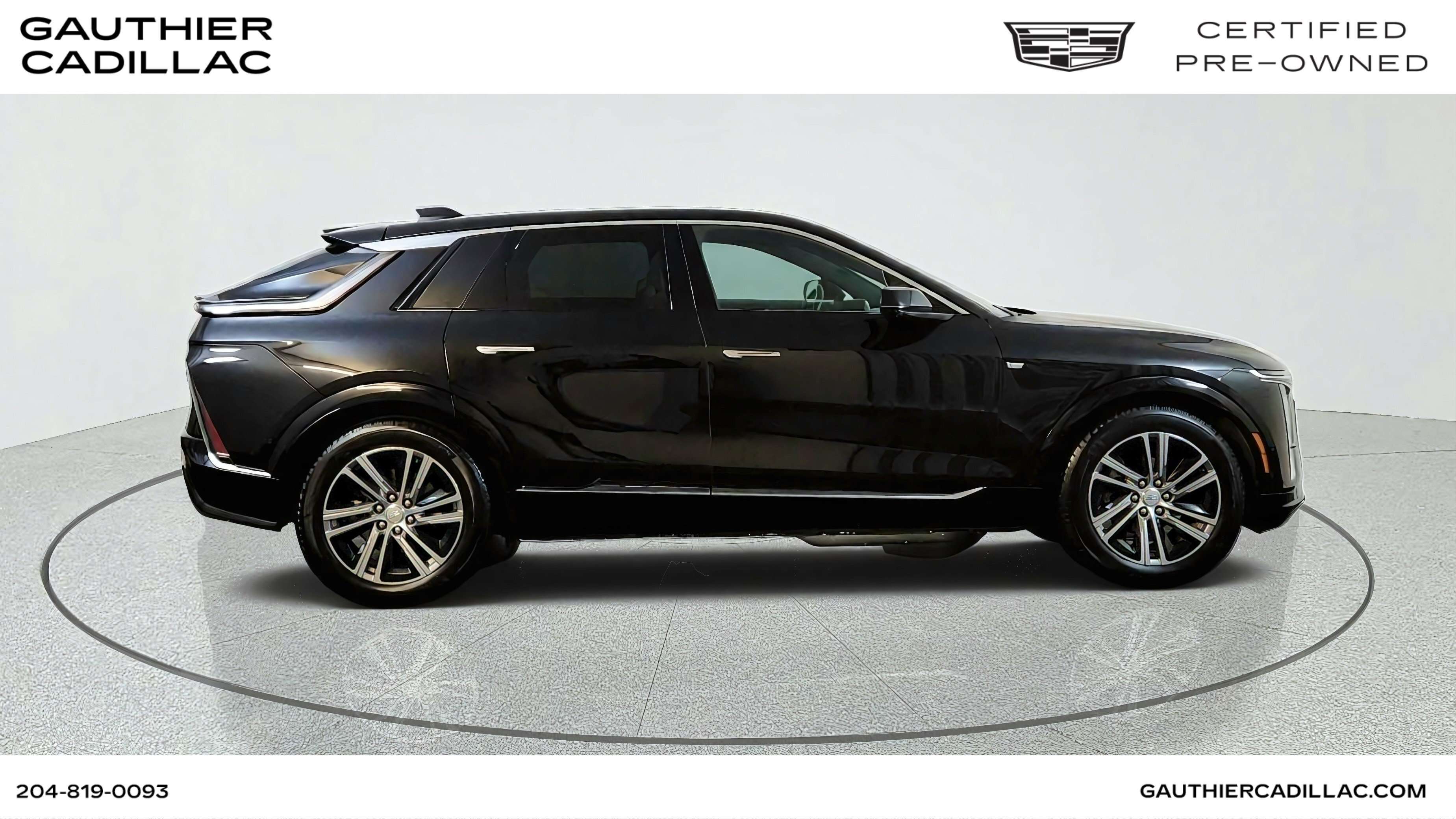 2024 Cadillac Lyriq Luxury — photo 1
