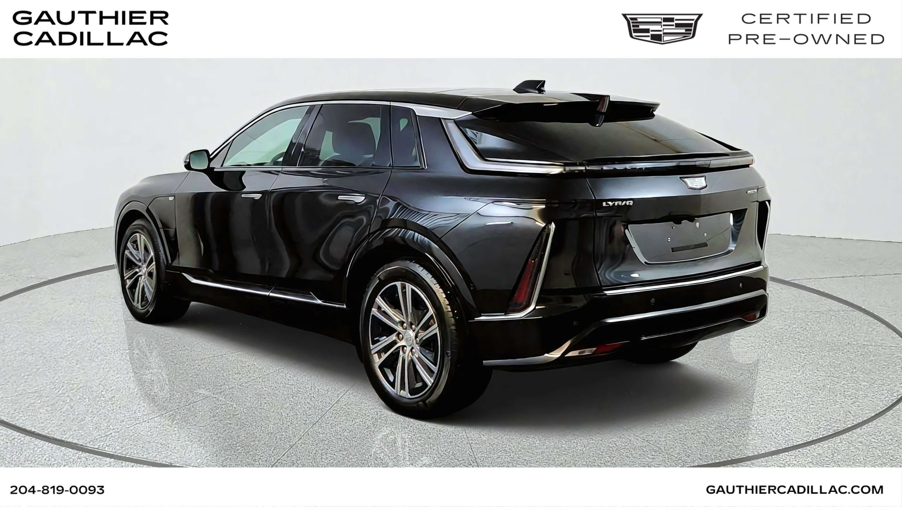 2024 Cadillac Lyriq Luxury — photo 1