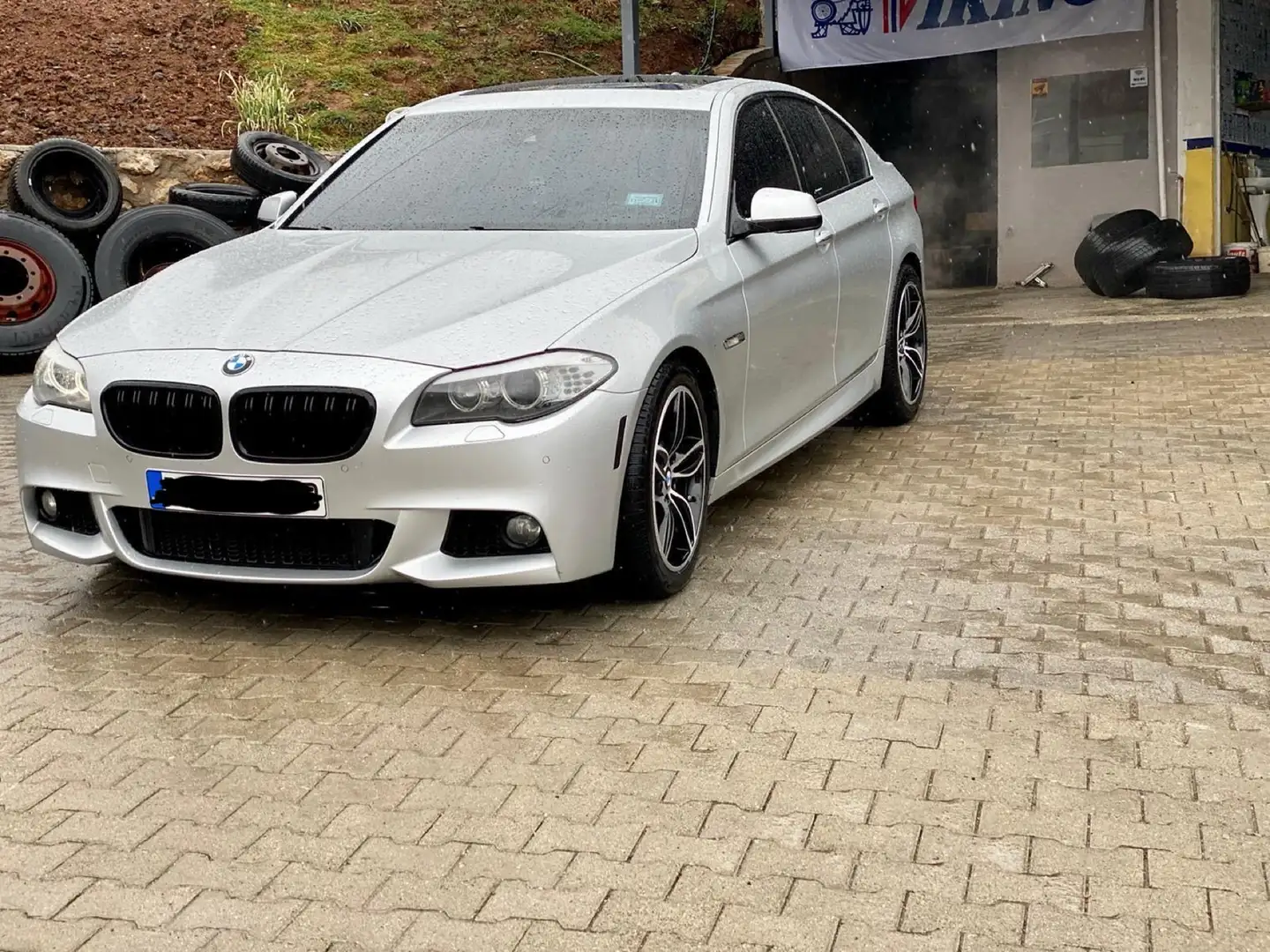 BMW 550 550i xdrive auto Білий - 1