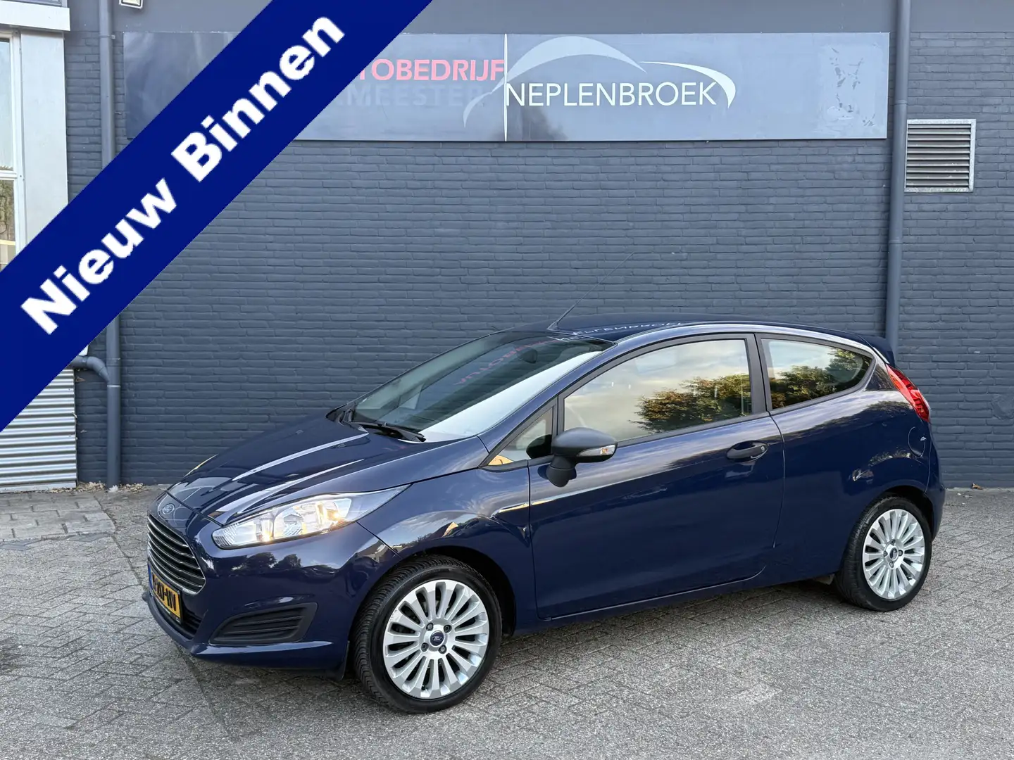 Ford Fiesta 1.25 15inch,Cv,Electr.ramen,Radio/cd 2016 km 142.0 Bleu - 1