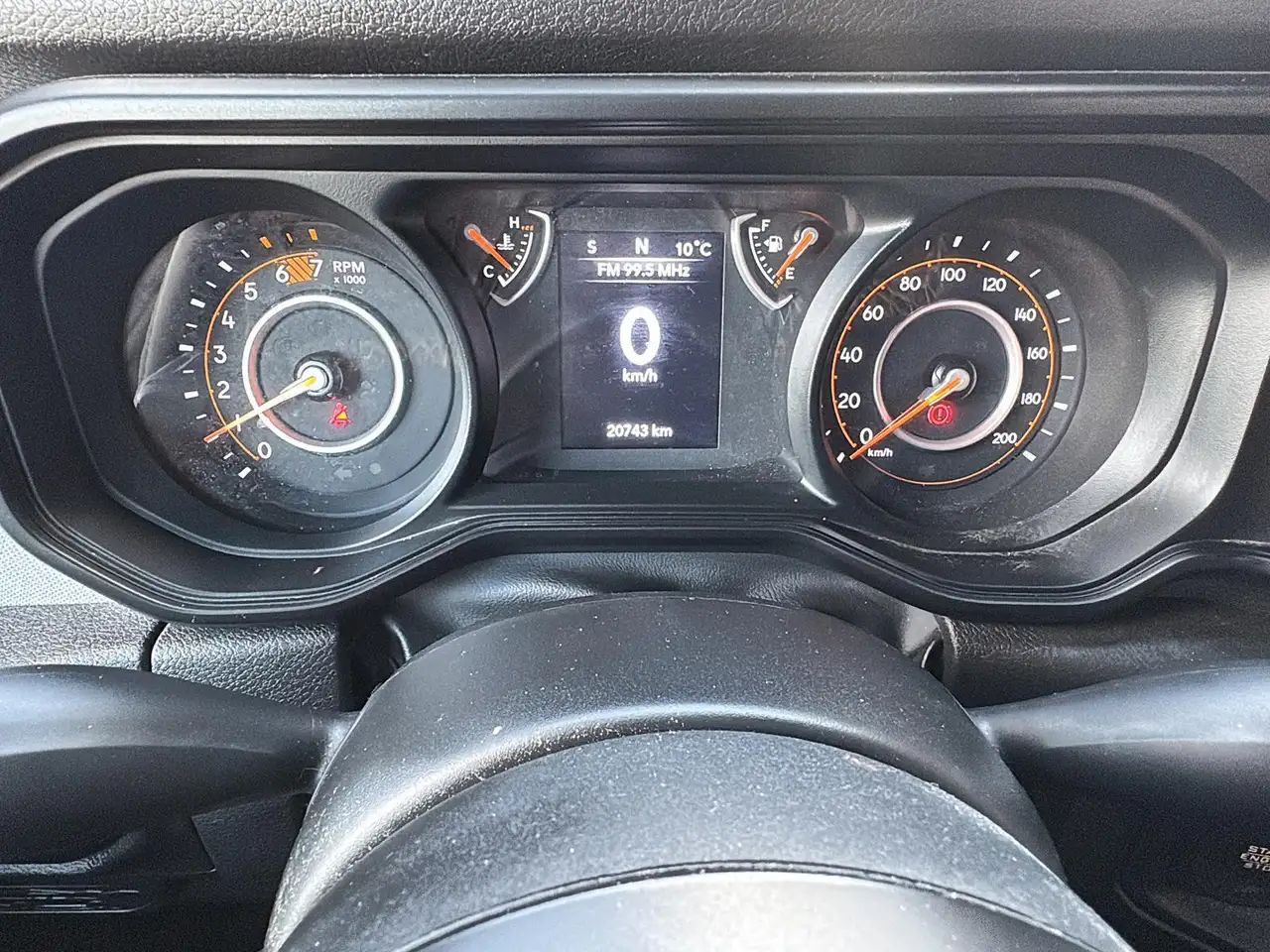 Jeep Wrangler снимка Jeep Wrangler