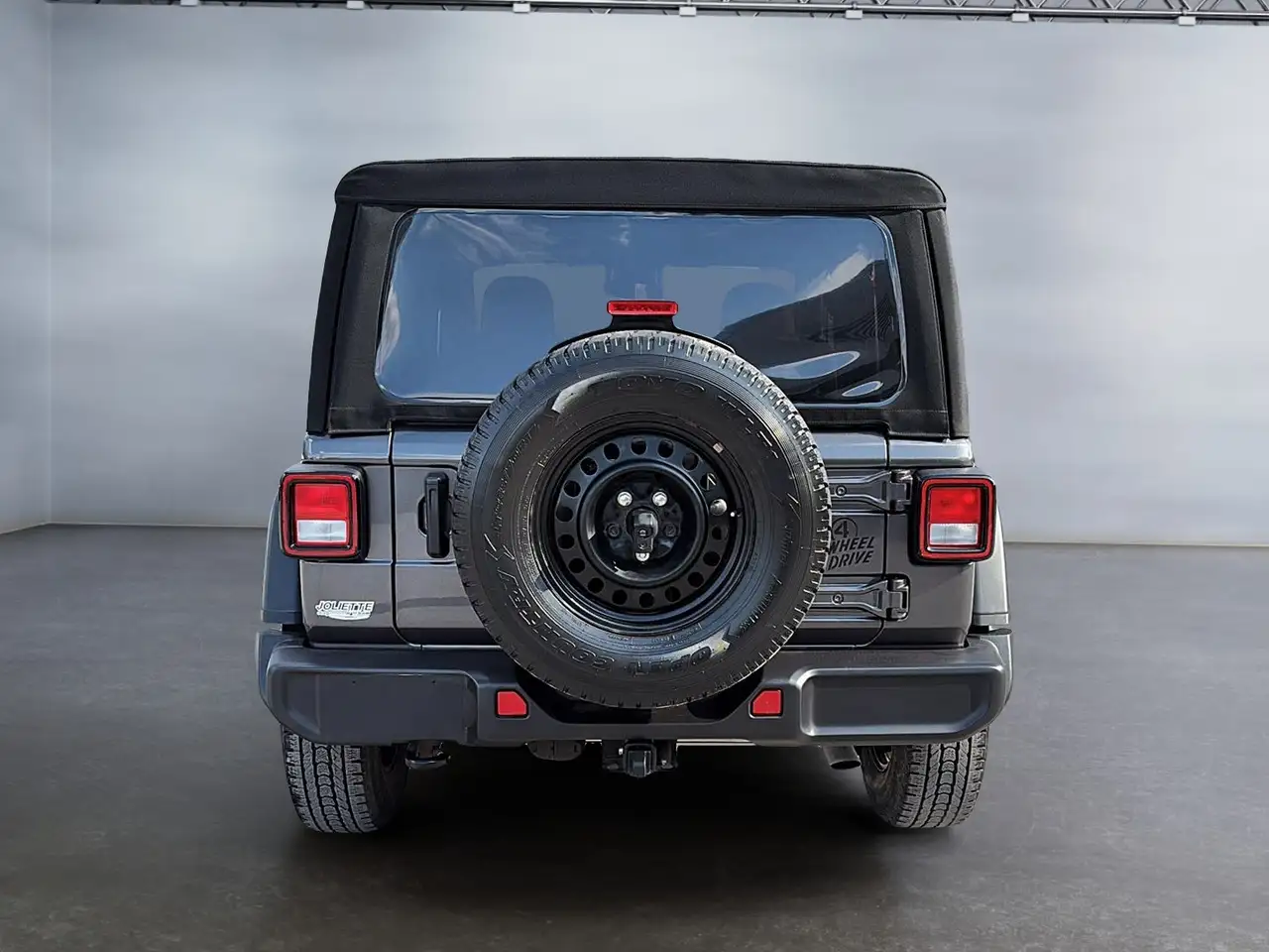 Jeep Wrangler снимка Jeep Wrangler