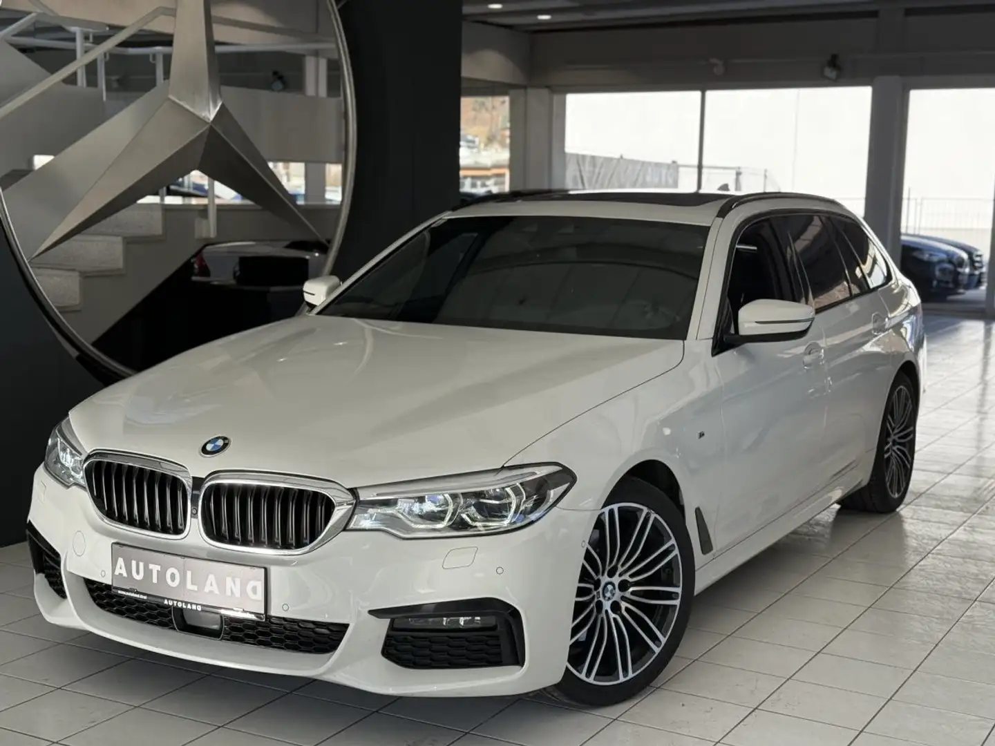 BMW 5er-Reihe M Sport, Panoramadach,HEAD-UP,Memory Blanc - 1