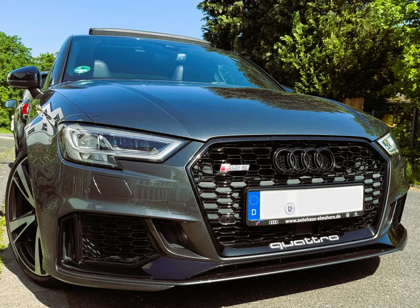 Audi RS3 Limousine, kein OPF Gris - 1