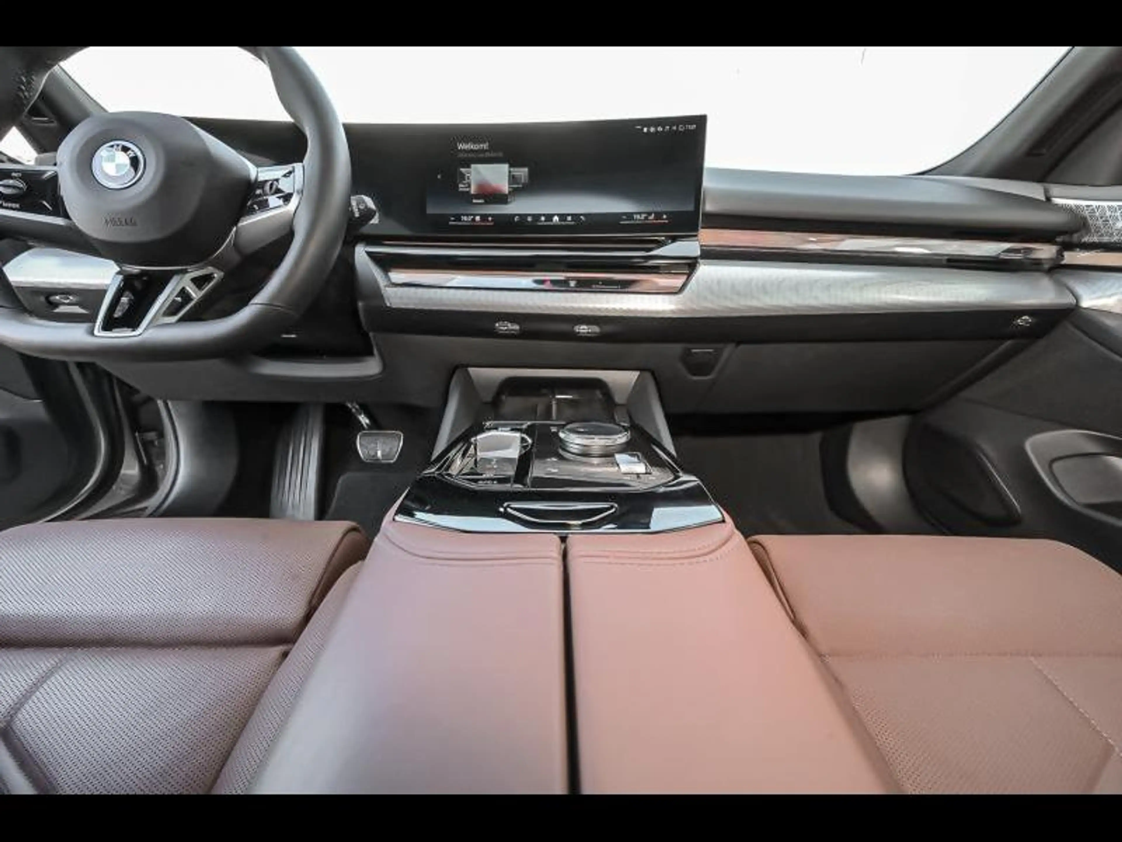 BMW i5 , i5  eDrive40 — photo 7