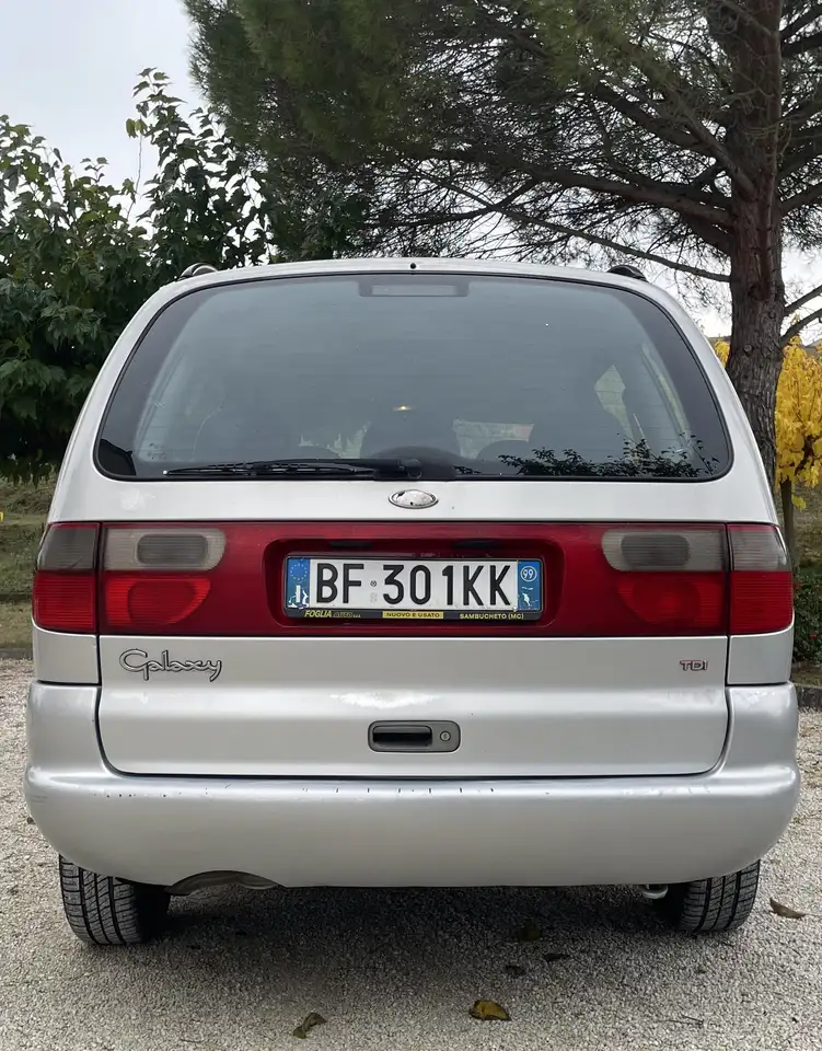 Ford Galaxy 1.9 td 110cv, foto 3