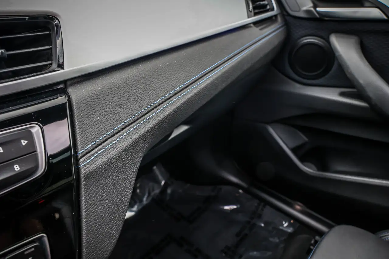 BMW X1 M-PAKKET*PANORAMISCH-DAK*HEAD-UP-DISPLAY*ACHTERUITRIJCAMERA*, миниатюра 22