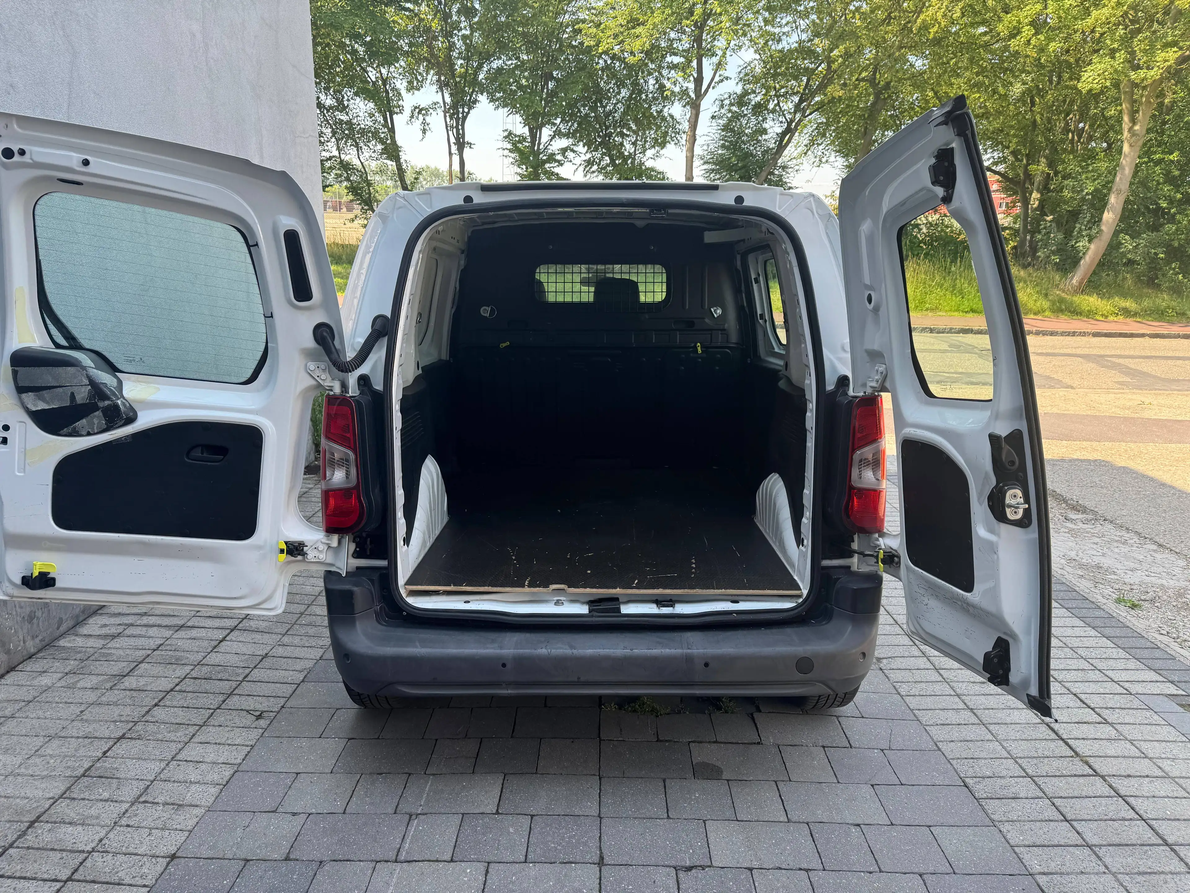 Peugeot Partner 1.5 BlueHDi L1 STD Heavy Aspha. AUTOMAAT 3 PLAATSEN — photo 14