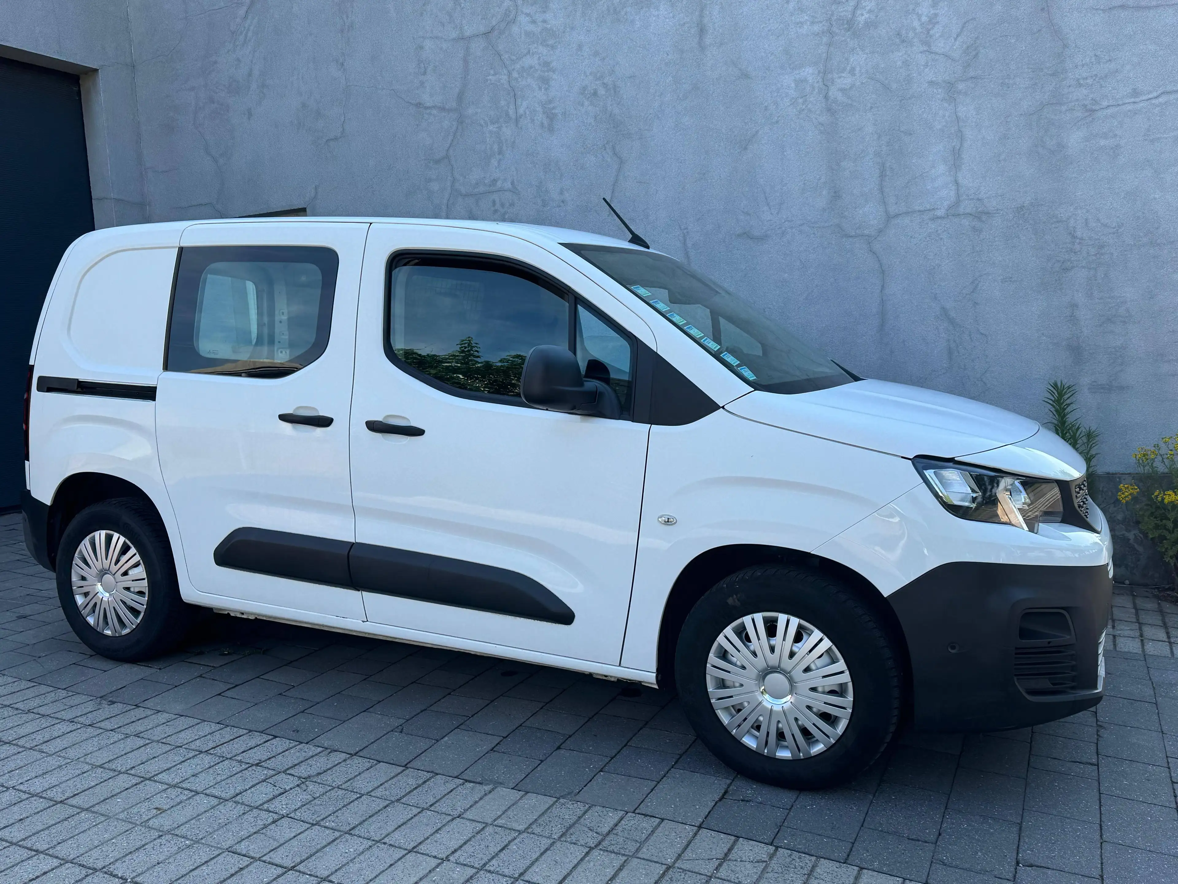 Peugeot Partner 1.5 BlueHDi L1 STD Heavy Aspha. AUTOMAAT 3 PLAATSEN — photo 10