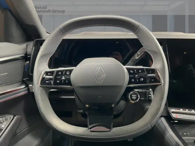 Renault Rafale view 11