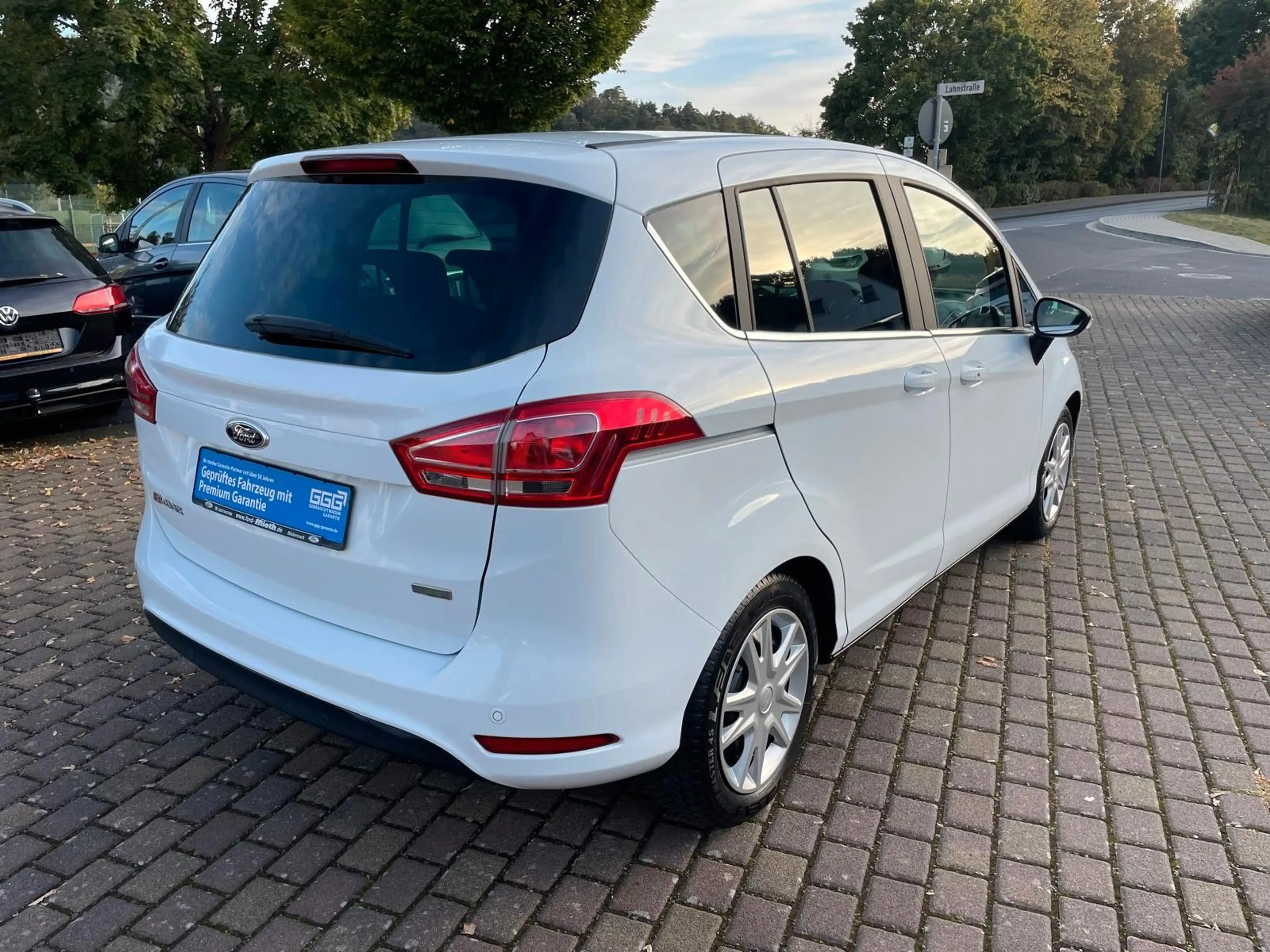 Ford B-Max B-MAX Titanium — photo 9