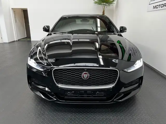 Jaguar XE S  AWD 4x4 *LEDER*PANO*LED*NAVI*ACC*360°CAM*