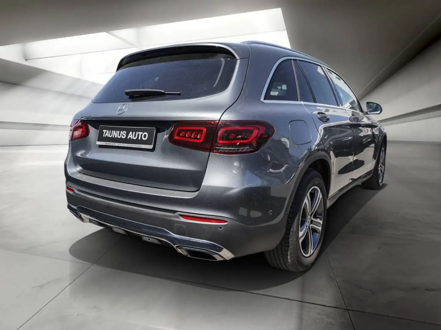 Mercedes-Benz GLC 400 d 4M PANO DISTRONIC SITZKL. BURMESTER Gris - 2