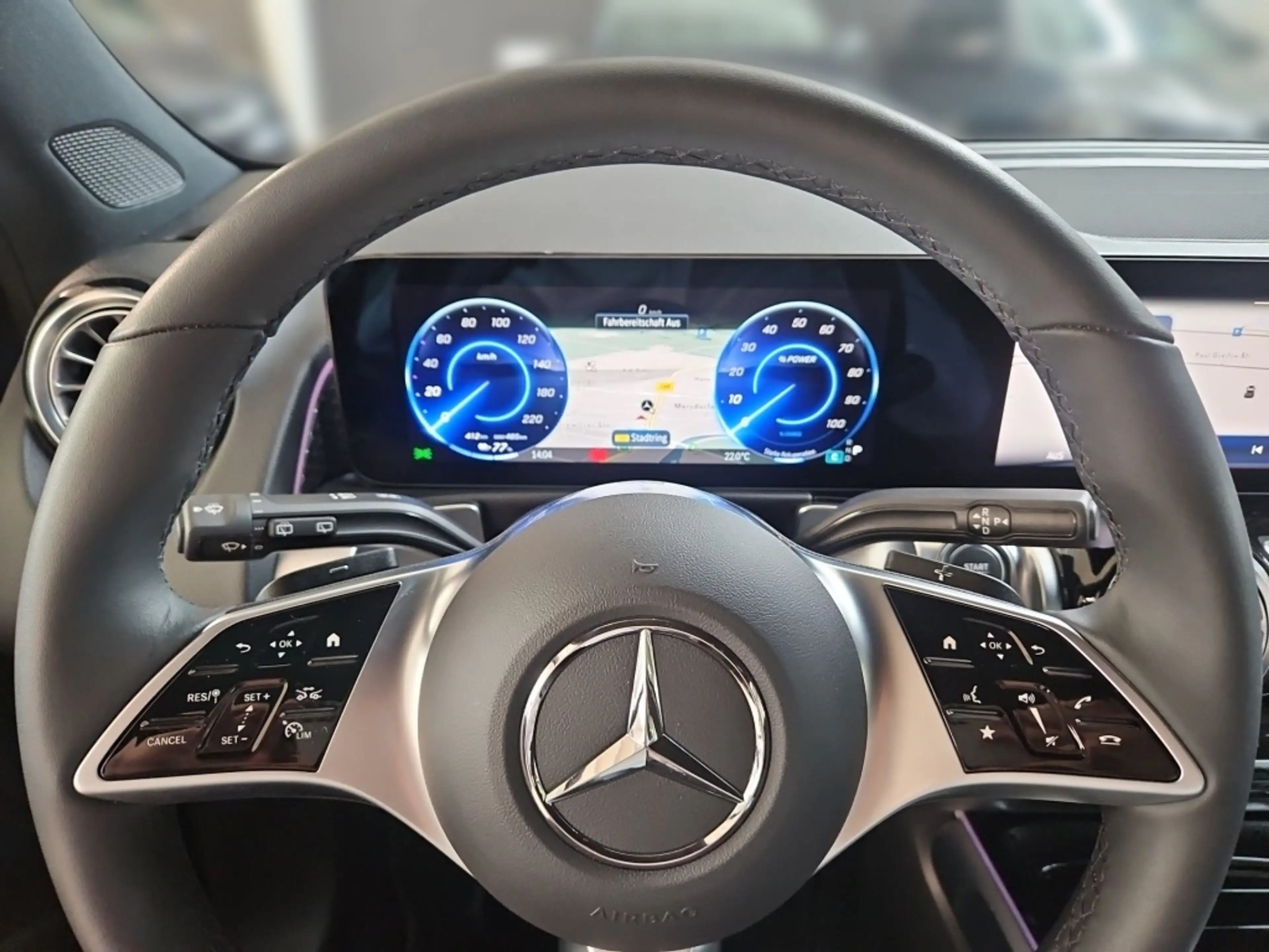 Mercedes-Benz EQB 250 + Progressive Totwi. Navi LED SHZ Ambie. — photo 8