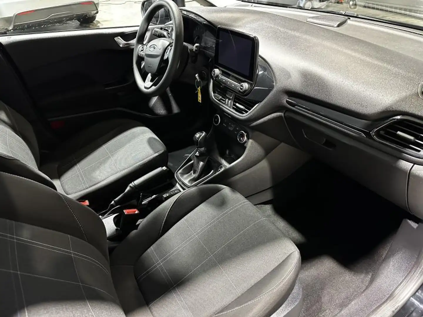 Ford Fiesta Business Zwart - 2