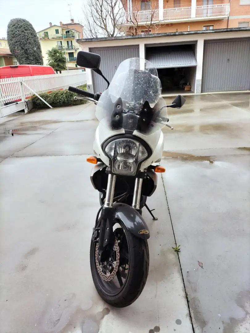 Kawasaki Versys 650 bauletto due caschi Blanc - 1