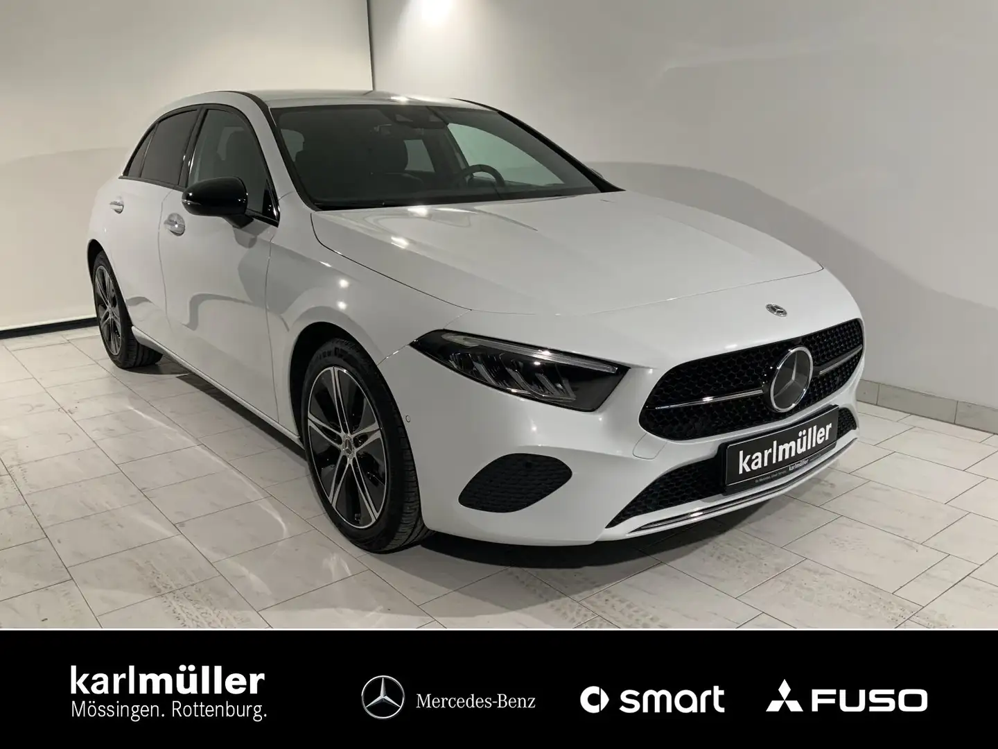Mercedes-Benz A 220 A 220 4Matic Navi+Distronic+RfK+AHK+LED+NightP Alb - 1