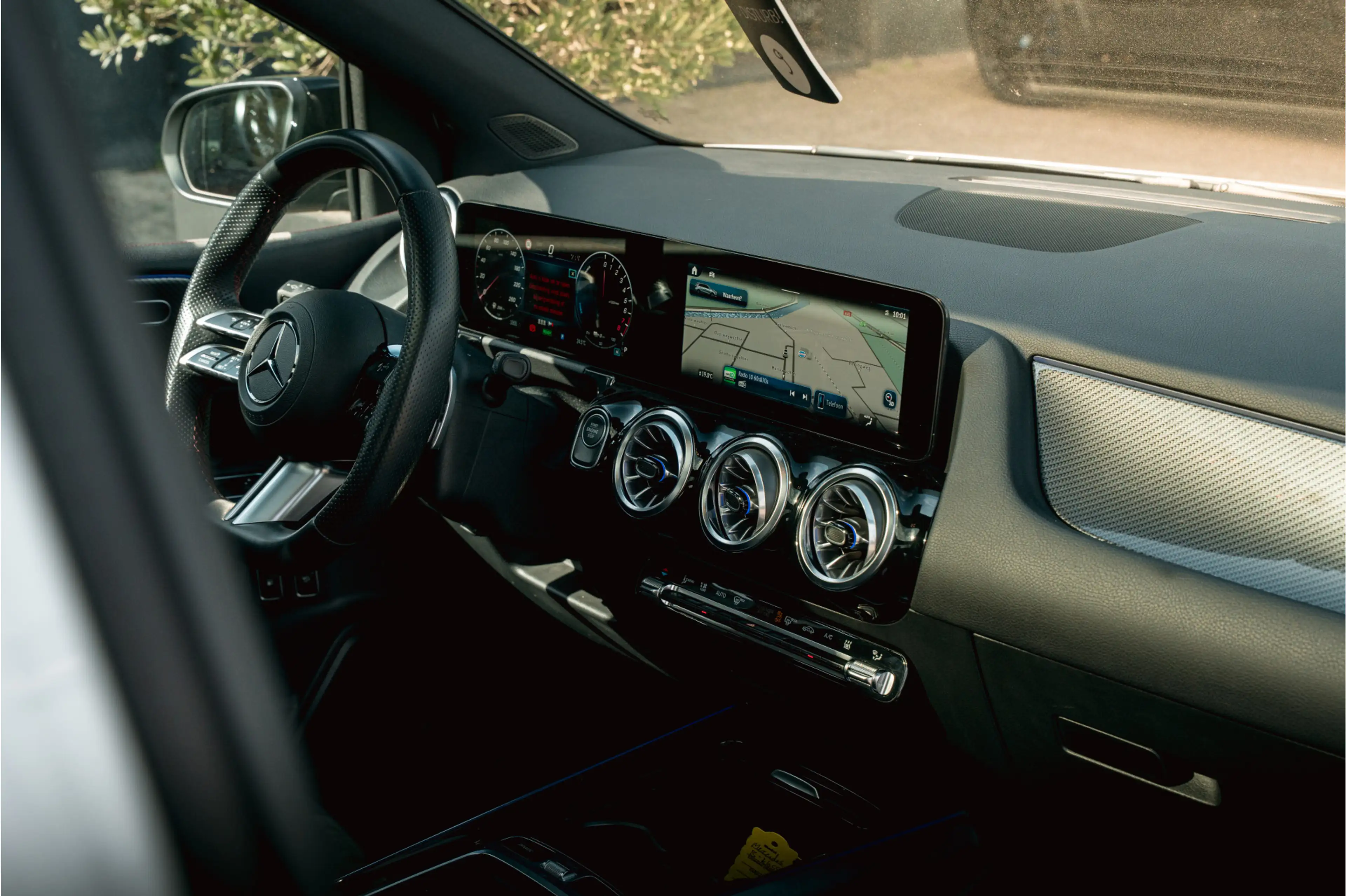Mercedes-Benz B 250 e AMG Line | Pan.dak | Camera | Sfeerverlichting | — photo 7
