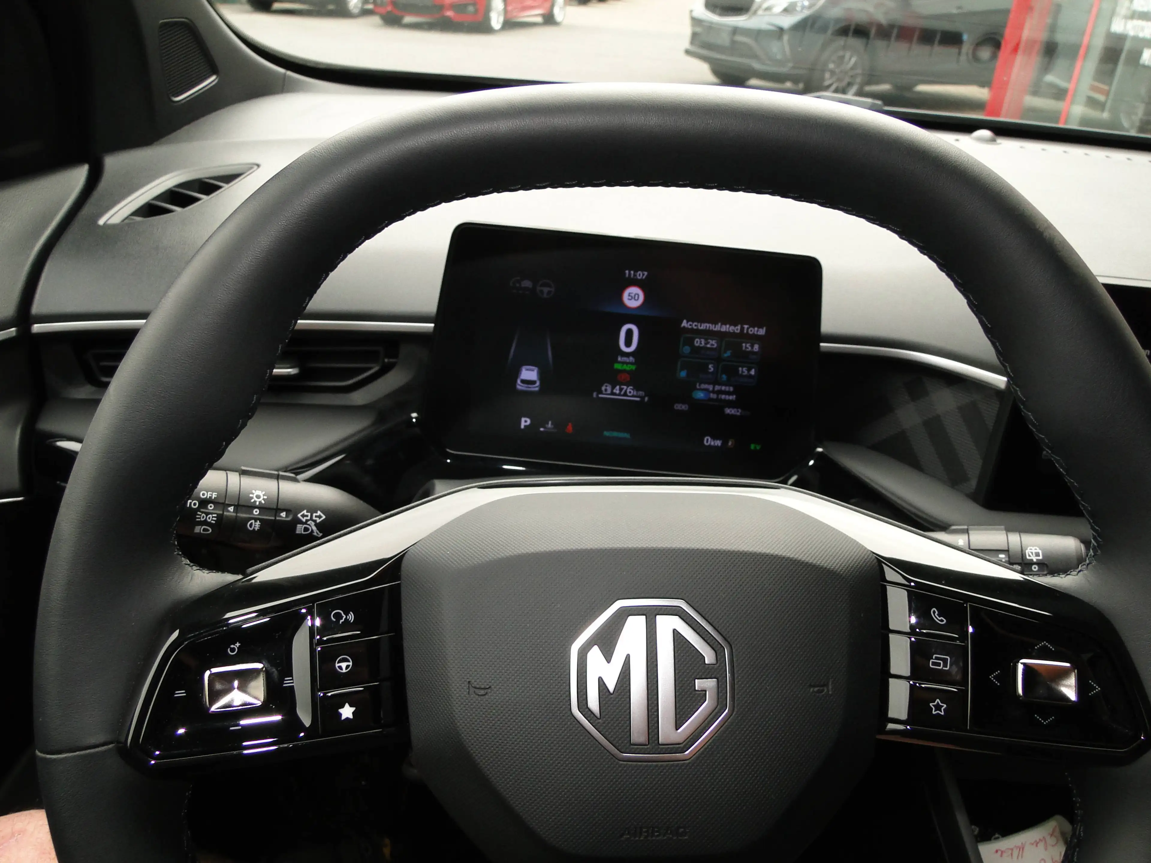 MG MG3 MG3 1.5 HYBRID + — photo 15
