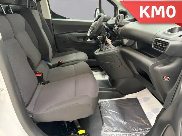 Peugeot Partner view 13