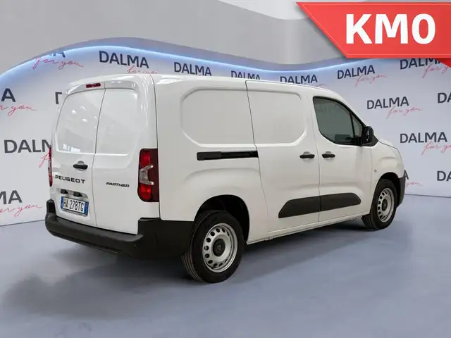 Peugeot Partner view 5