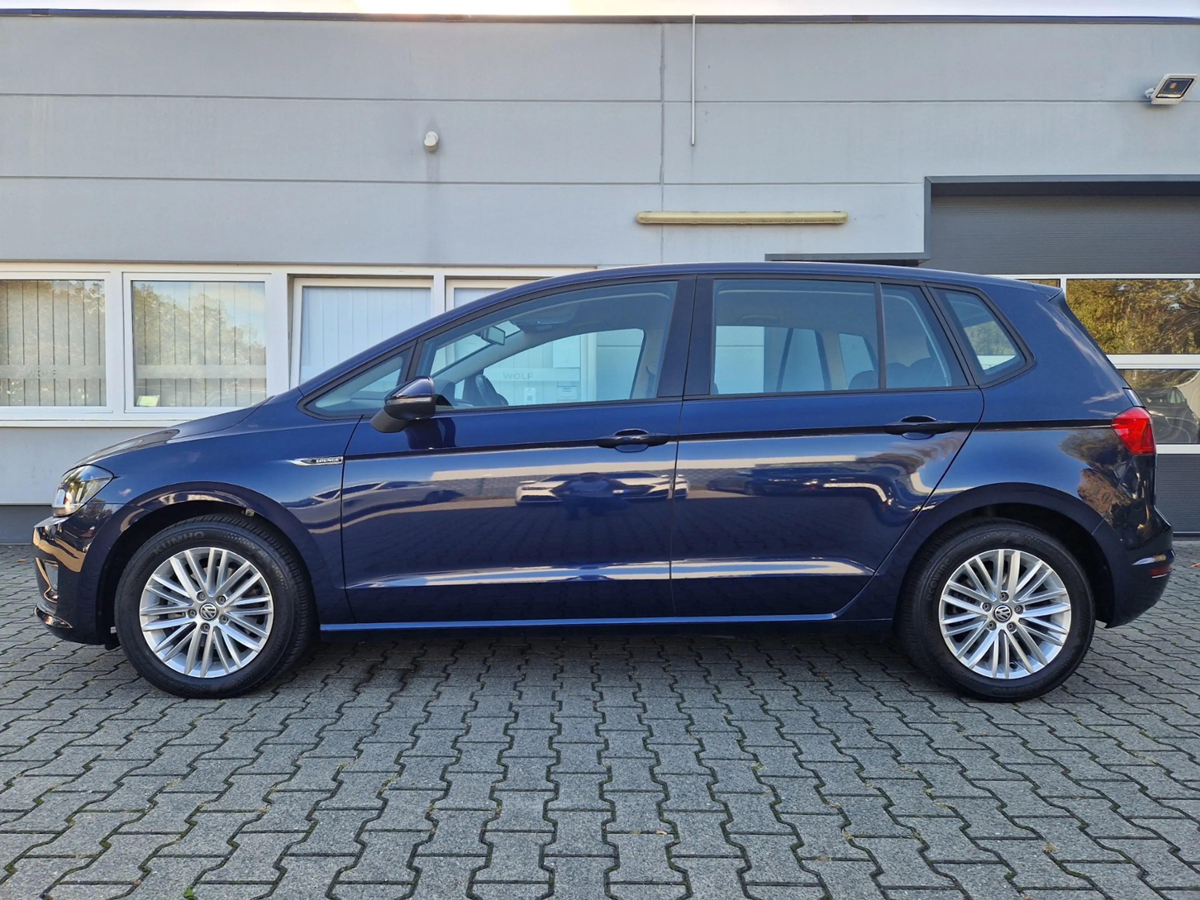 Volkswagen Golf Sportsvan Comfortline 1,4l *R-Kamera*PDC* — photo 3