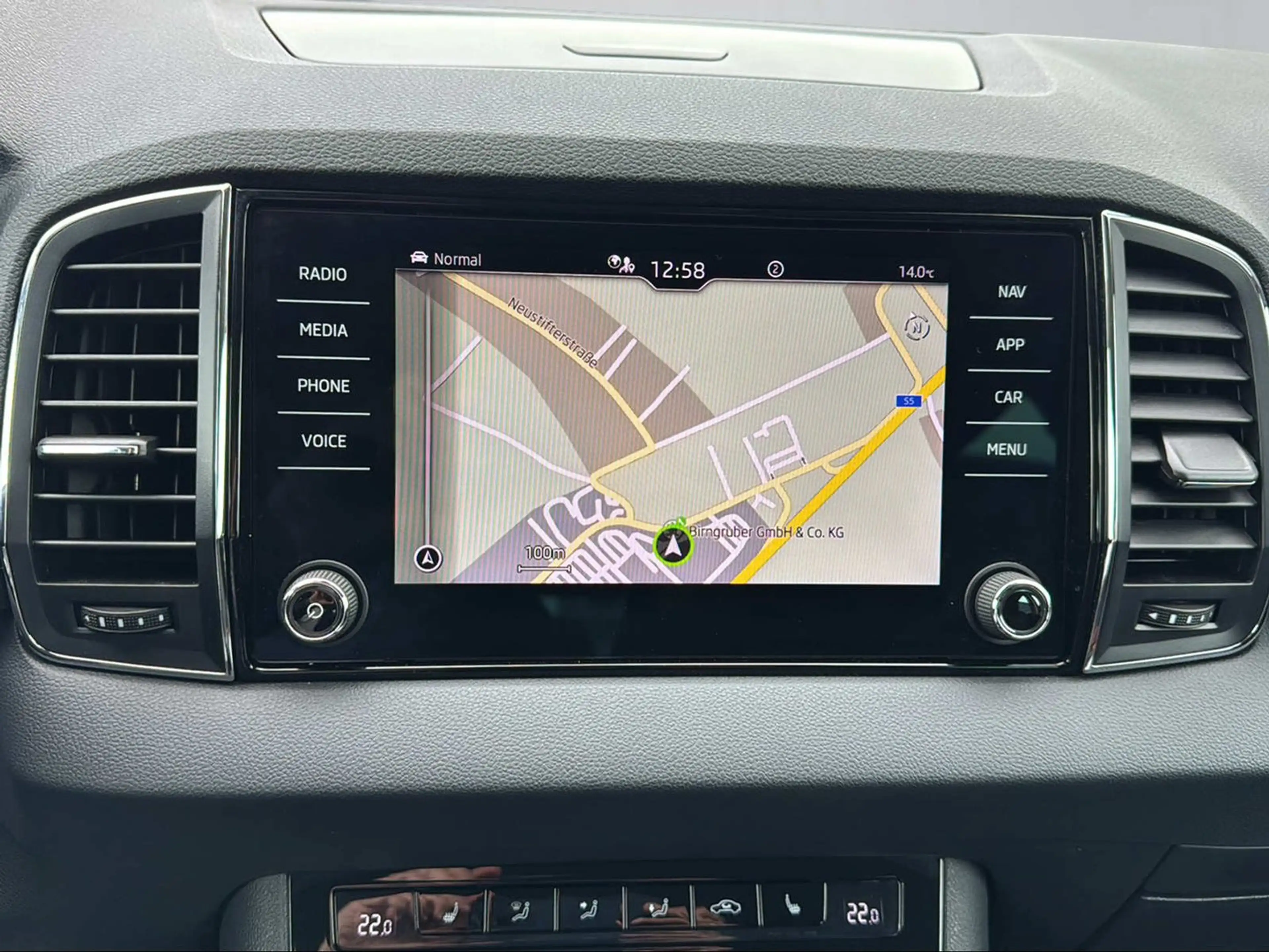Skoda Karoq Style TDI DSG — photo 11