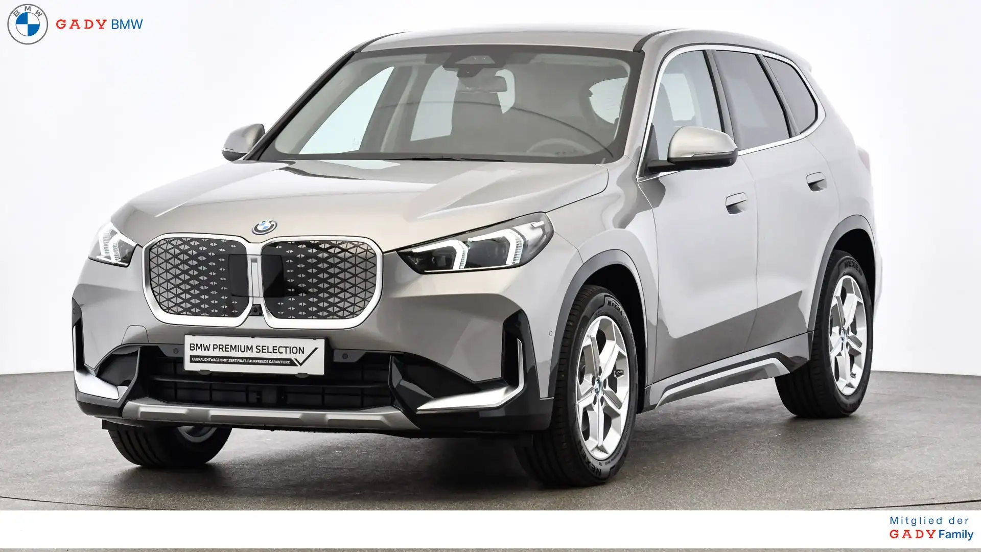 BMW iX1 iX1 eDrive20 Silber - 1