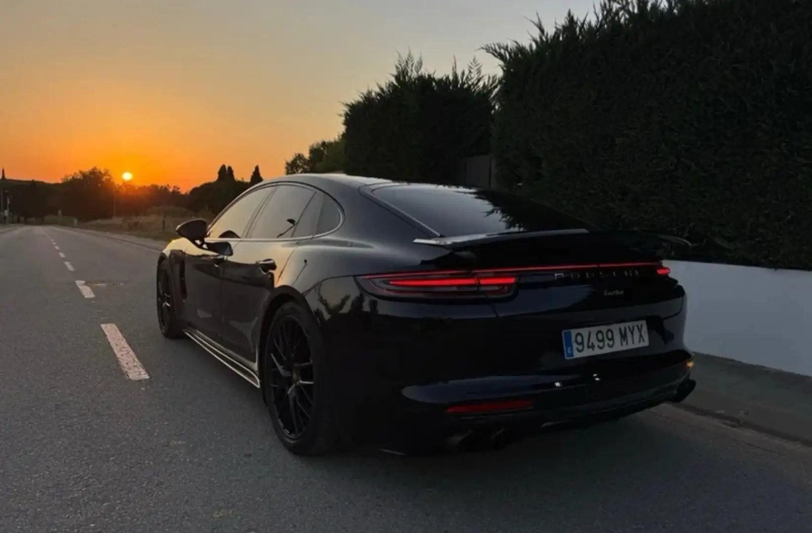 Porsche Panamera Turbo Executive Aut. - 2