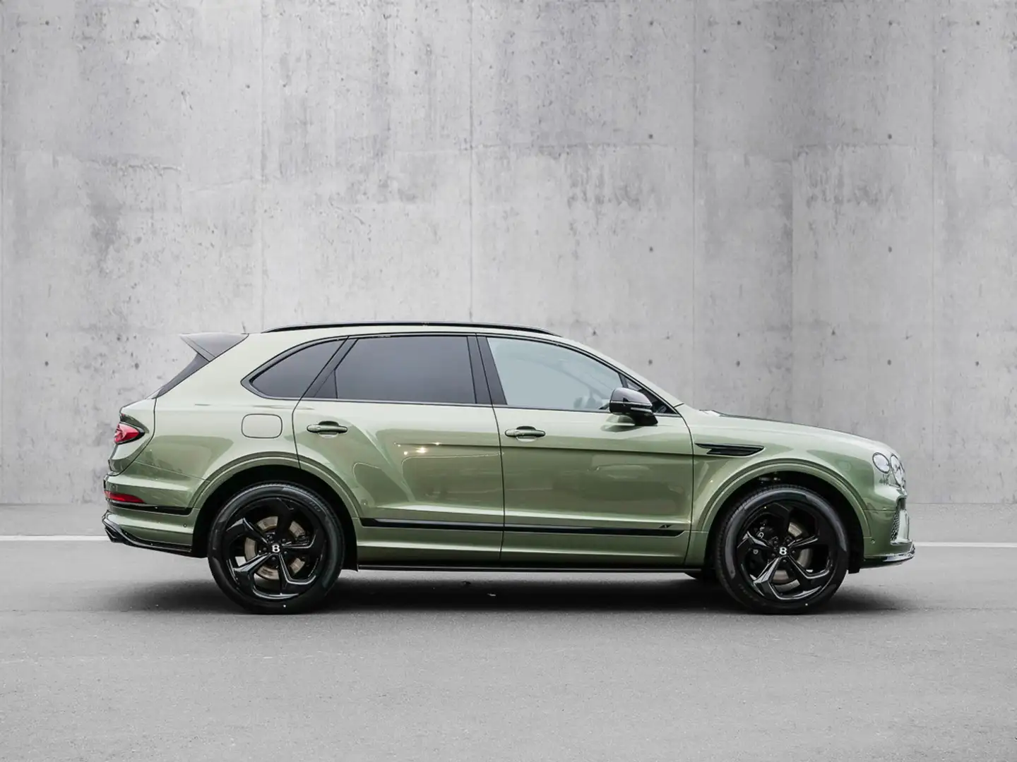Bentley Bentayga S V8 Styling Spec, Naim, Touring Spec Groen - 2