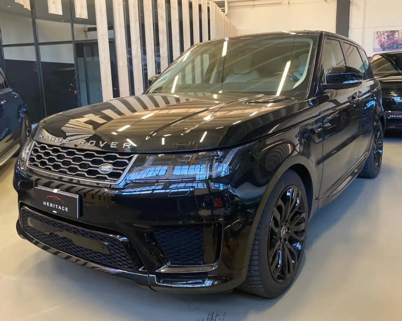 Land Rover Range Rover Sport 3.0 tdV6 HSE Dynamic auto full perfetta Nero - 1