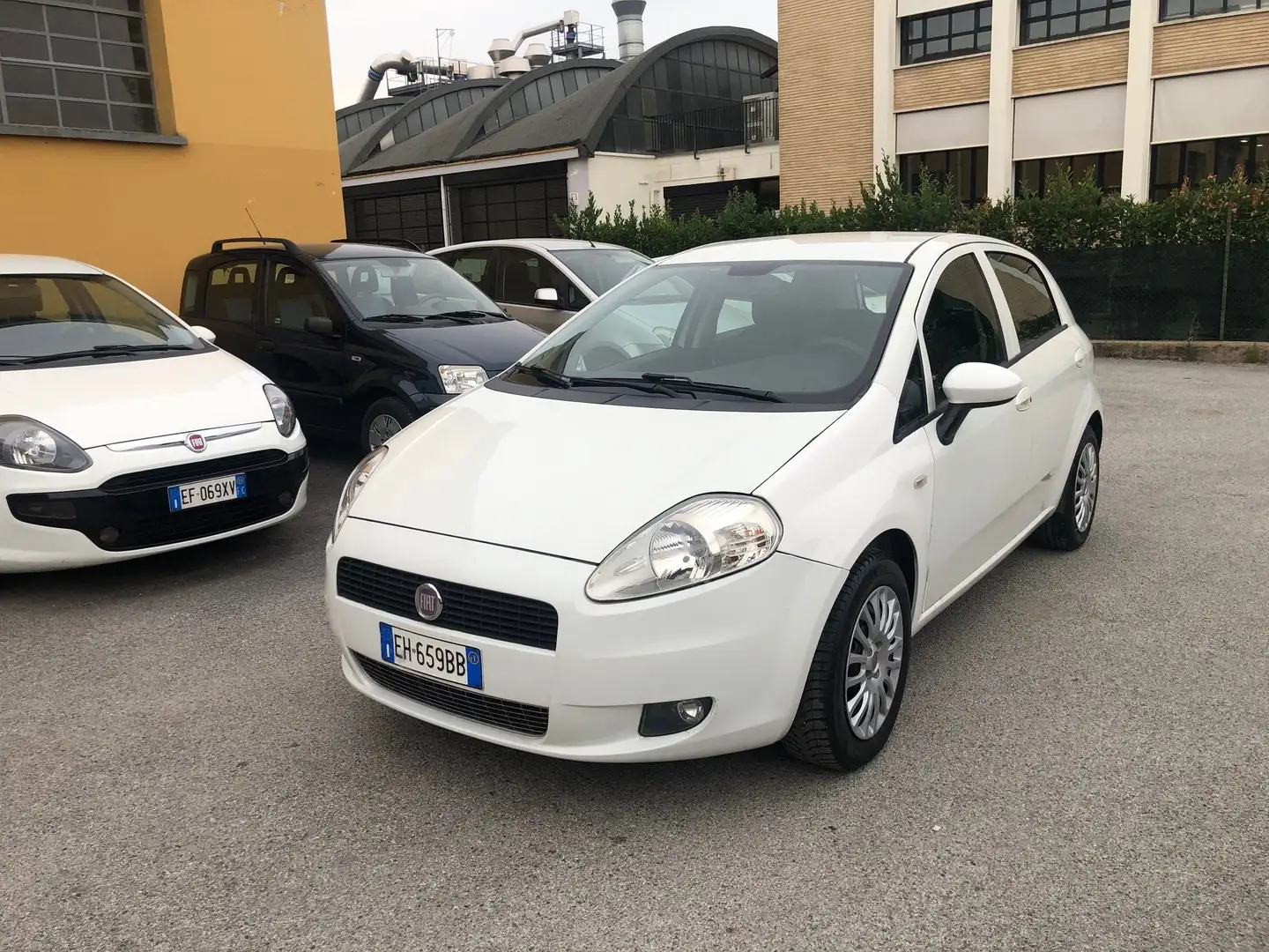 Fiat Punto Evo 5p 1.2 Dynamic s Blanc - 1