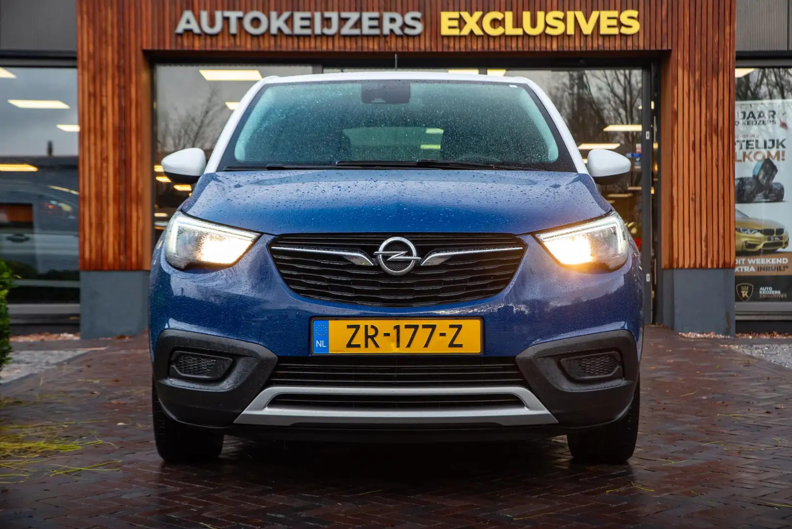 Opel Crossland X 1.2 Turbo 120 Jaar Edition Airco Cruise Audio Blauw - 2