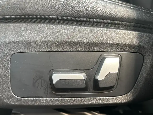 BMW X3 view 10