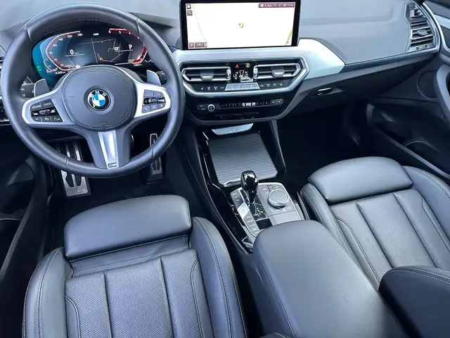 BMW X3 view 14